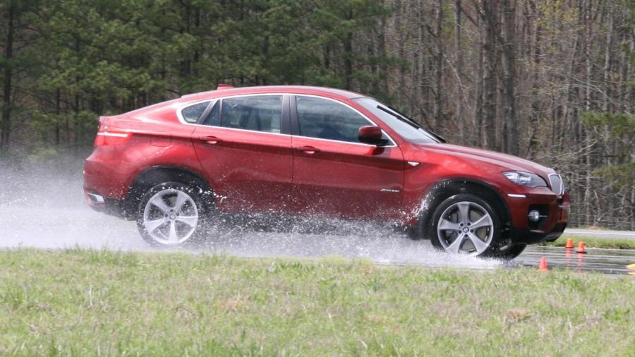  BMW X6 2009 года  (фото 25 из 74)